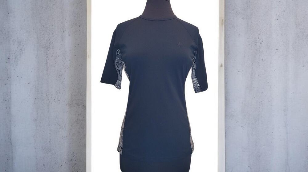 Coolibar Women’s UPF 50 Shirt Black Abstract S Outdoor Travel Hiking Athleisure